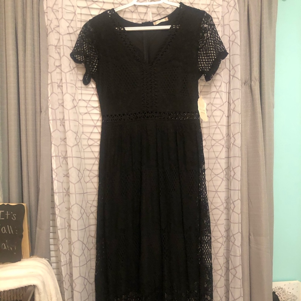 Black lace dress